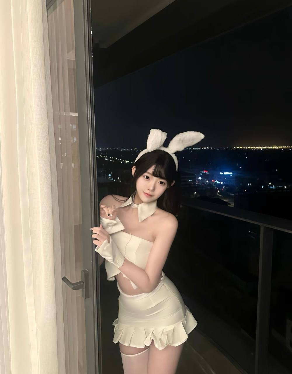 新加坡寂寞男人 新加坡高端伴游 - 真实认证女孩 sg escort